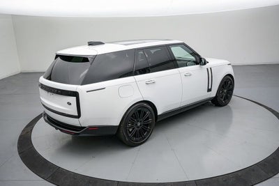 2023 Land Rover Range Rover SE