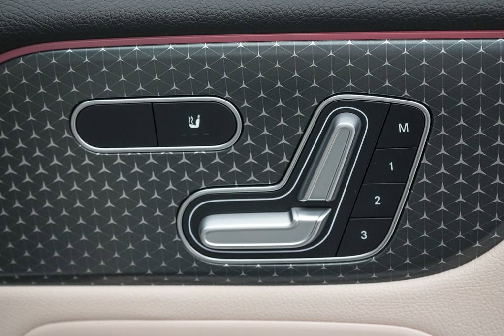 2025 Mercedes-Benz GLB GLB 250