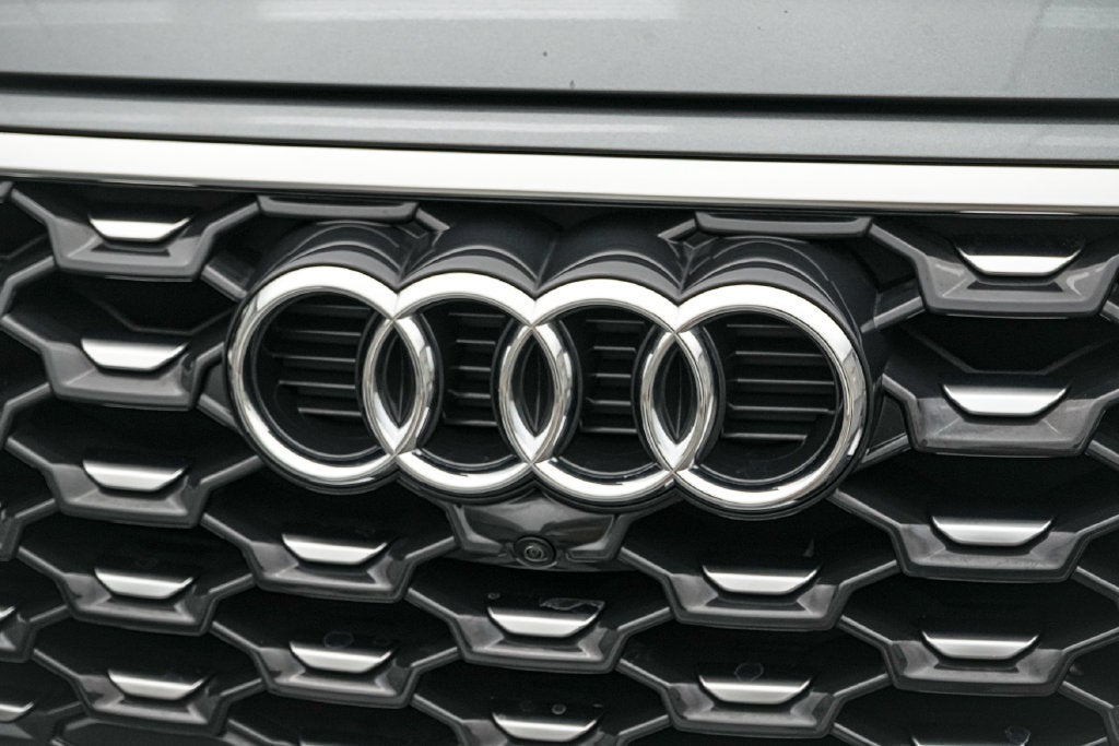 2023 Audi Q5 Sportback 45 S line Prestige