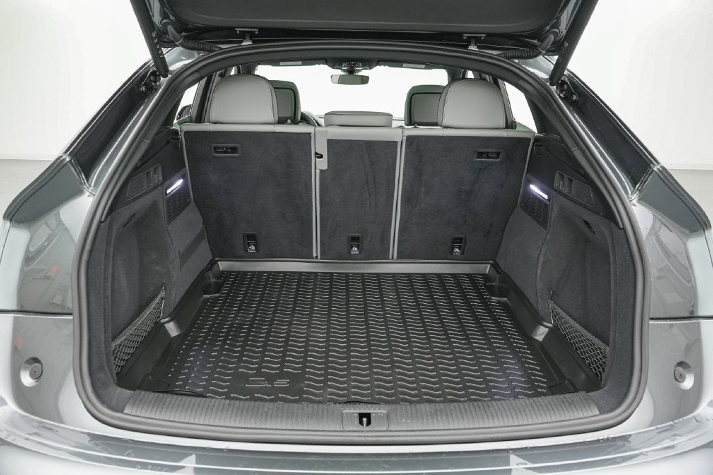 2023 Audi Q5 Sportback 45 S line Prestige