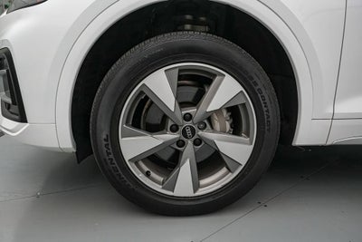 2023 Audi Q5 40 Premium