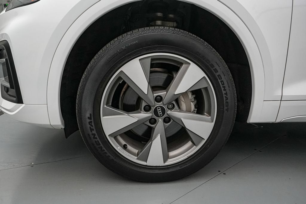 2023 Audi Q5 40 Premium