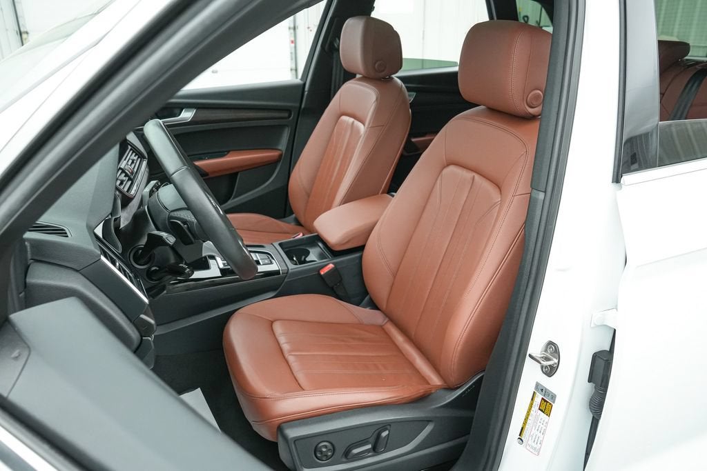 2023 Audi Q5 40 Premium