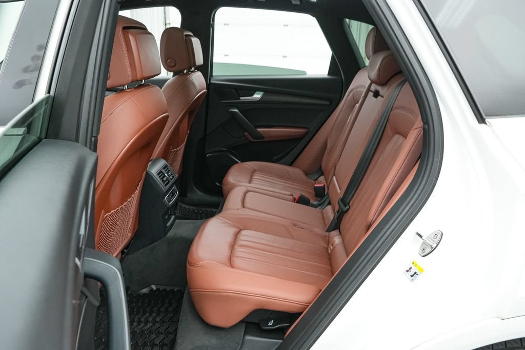 2023 Audi Q5 40 Premium