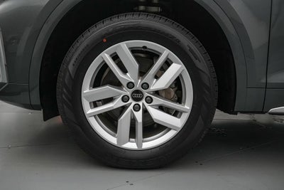 2023 Audi Q5 45 S line Premium