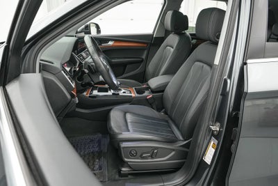 2023 Audi Q5 45 S line Premium