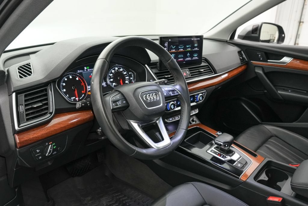 2023 Audi Q5 45 S line Premium
