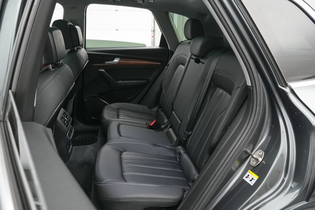 2023 Audi Q5 45 S line Premium