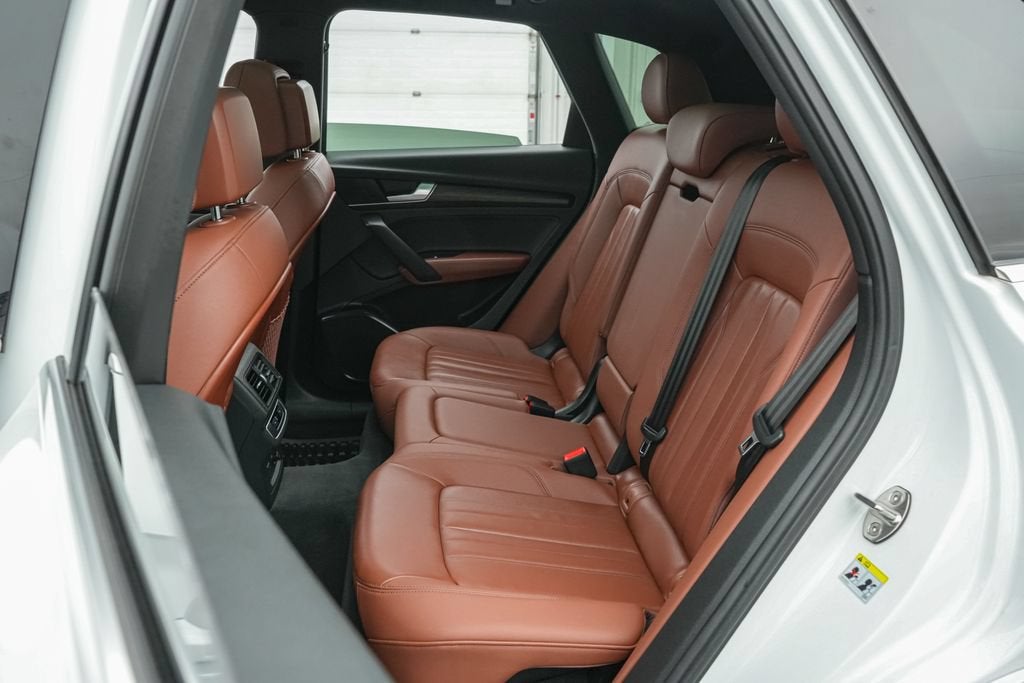 2023 Audi Q5 45 S line Premium
