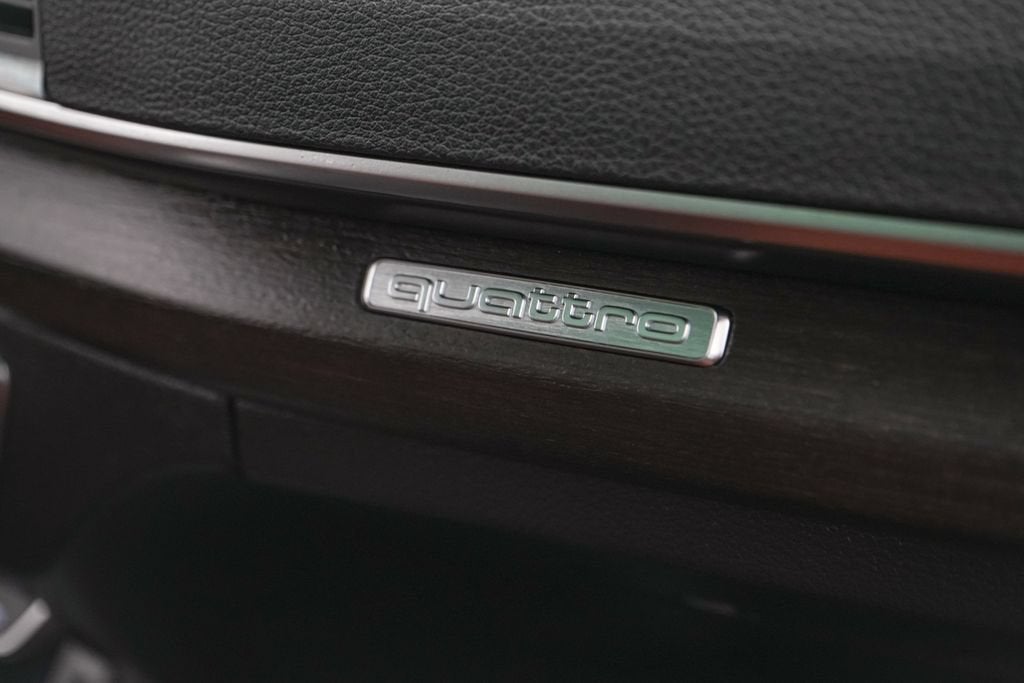 2023 Audi Q5 45 S line Premium