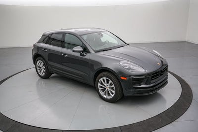 2026 Porsche Macan Base
