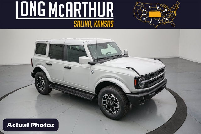 2026 Ford Bronco Outer Banks®