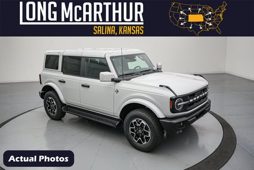 2026 Ford Bronco Outer Banks®