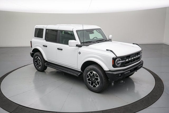 2026 Ford Bronco Outer Banks®