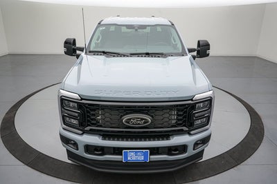 2026 Ford Super Duty F-350® Lariat®