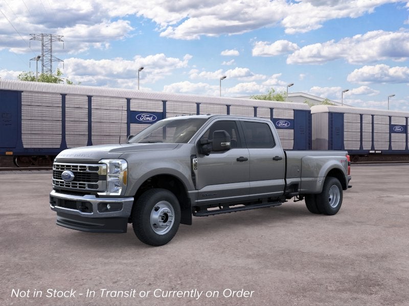 2026 Ford Super Duty F-350® XLT