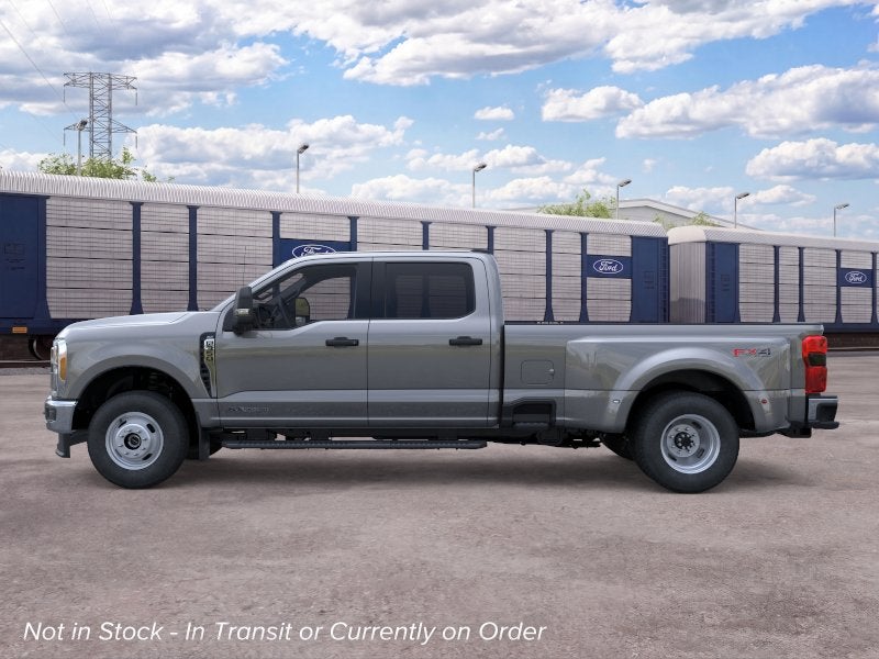 2026 Ford Super Duty F-350® XLT