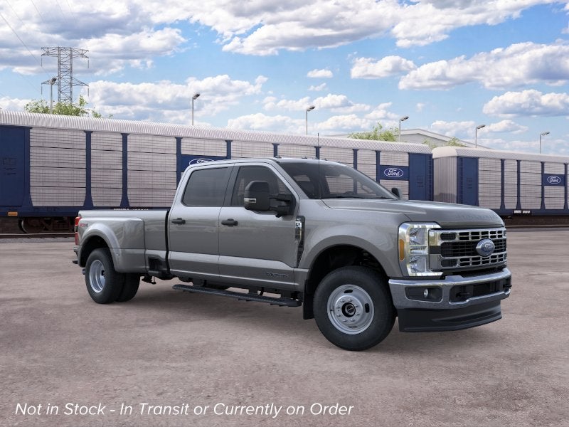 2026 Ford Super Duty F-350® XLT