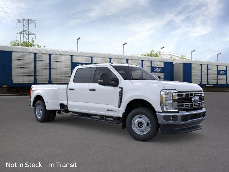 2026 Ford Super Duty F-350® XLT