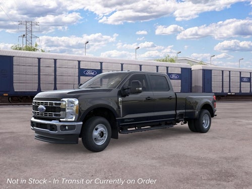 2026 Ford Super Duty F-350® XLT