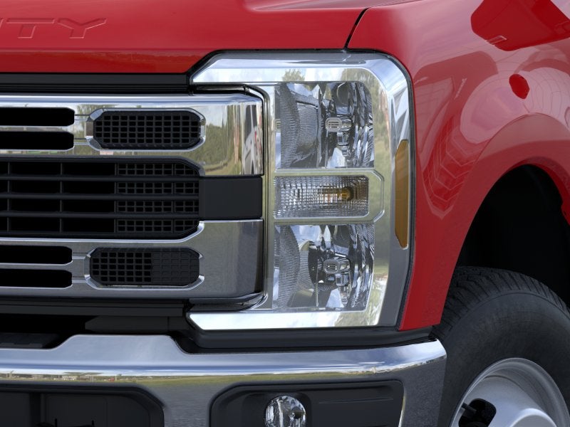 2026 Ford Super Duty F-350® XLT