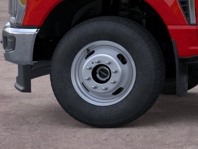 2026 Ford Super Duty F-350® XLT