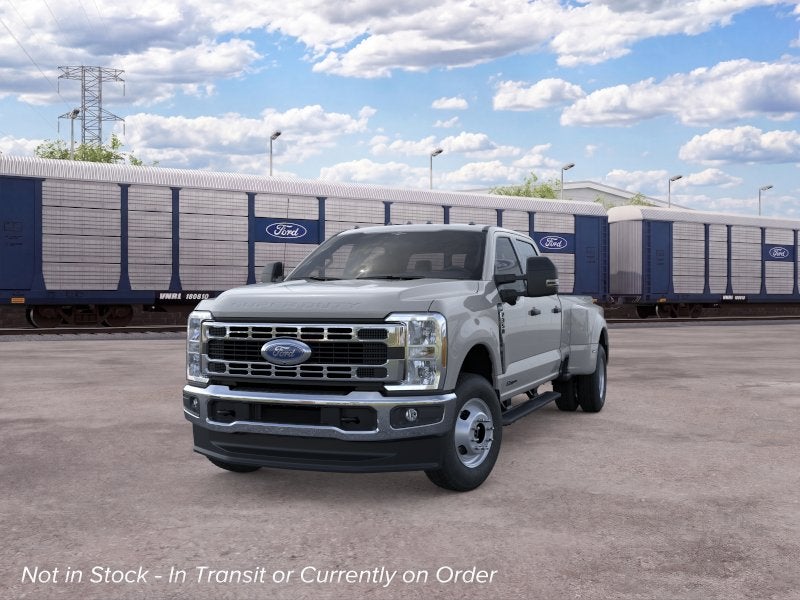 2026 Ford Super Duty F-350® XLT