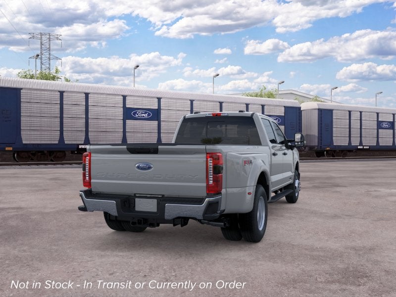 2026 Ford Super Duty F-350® XLT