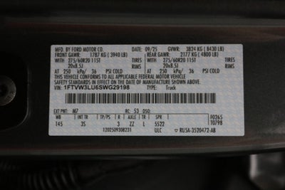 2025 Ford F-150 Lightning Flash